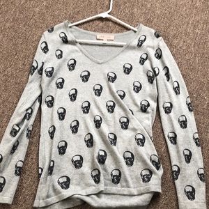 Skull sweater